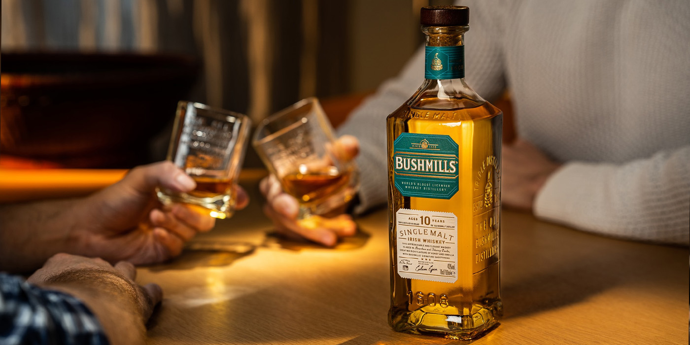 Regalar Bushmills 10 Años: Un Whisky Irlandés que Deja Huella (Y Que Querrás Regalar)