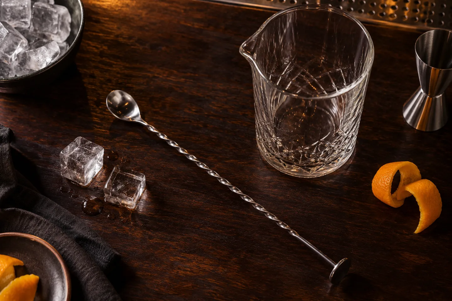 Cuchara de bar para cócteles de whisky: medida y control